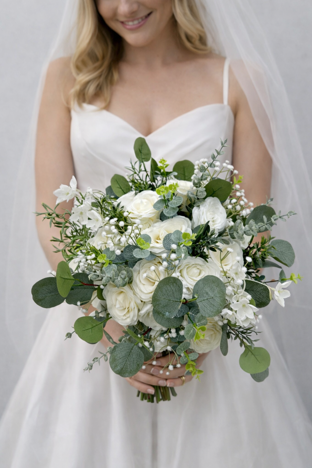 Isla Range Bridal Bouquet - The Wedding House